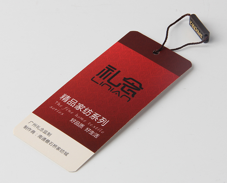 t恤吊牌廠的老師傅急急忙忙買來新的油墨，就是為了透明度