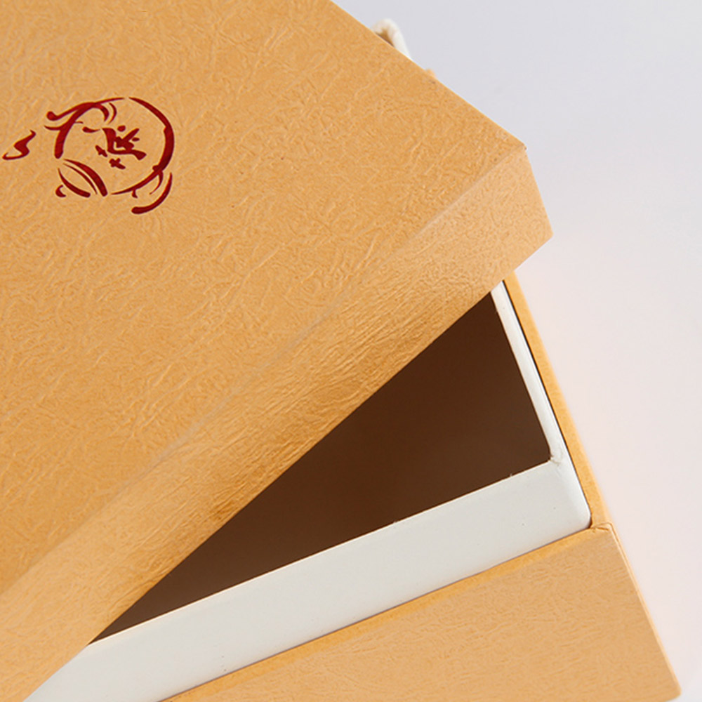 翻蓋的保健品包裝已經(jīng)過氣，定做天地蓋c位出道